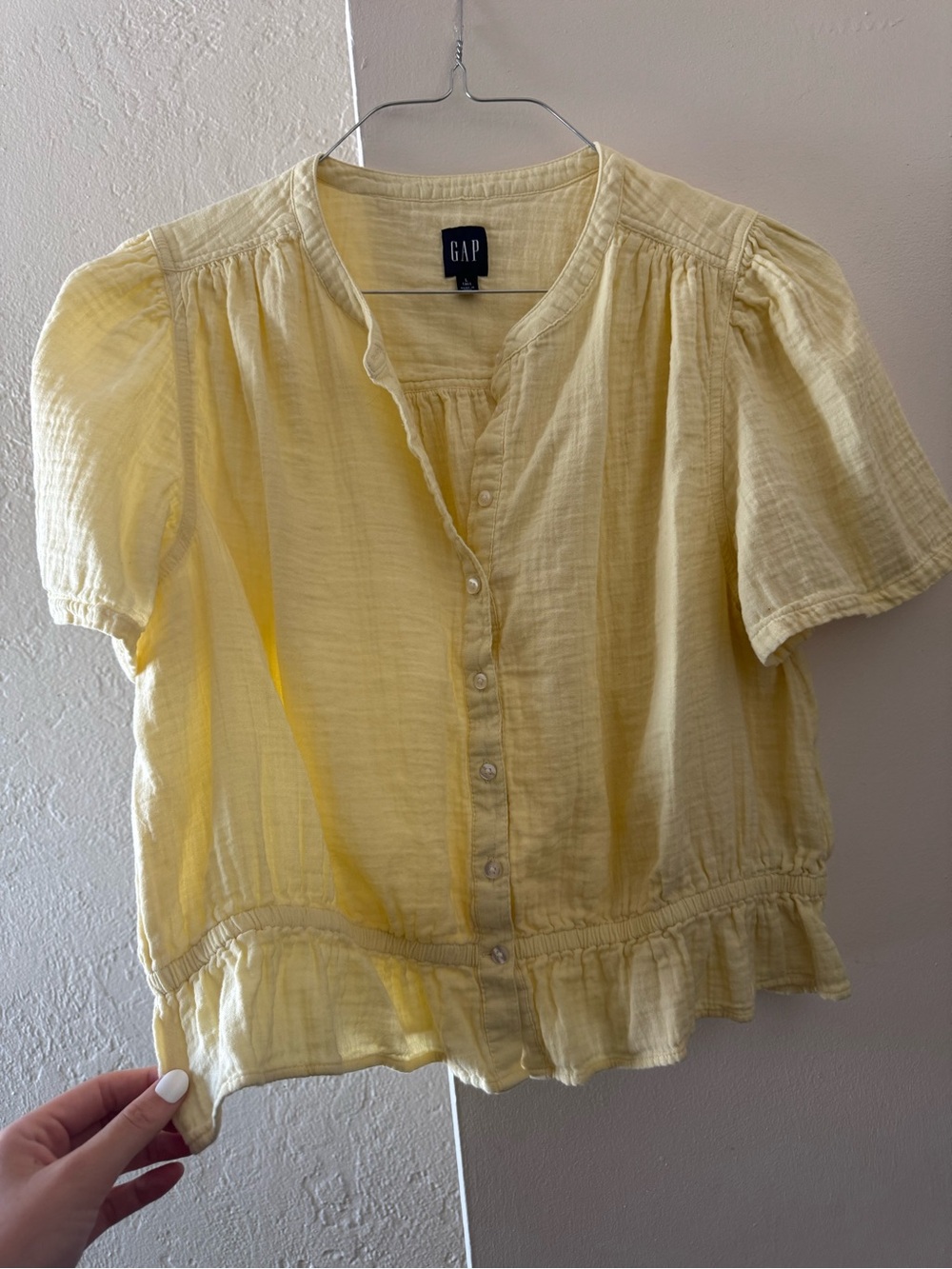 GAP Yellow Button-Front Short Sleeve Peplum Top